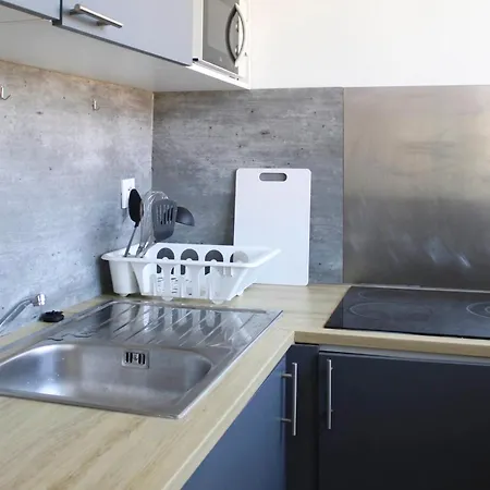 Apartment Charming Family T2 In